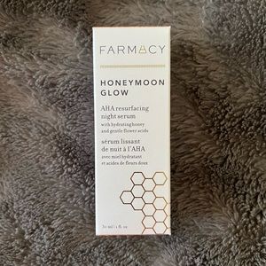 NEW Farmacy Honey Moon Glow AHA Resurfacing Night Serum